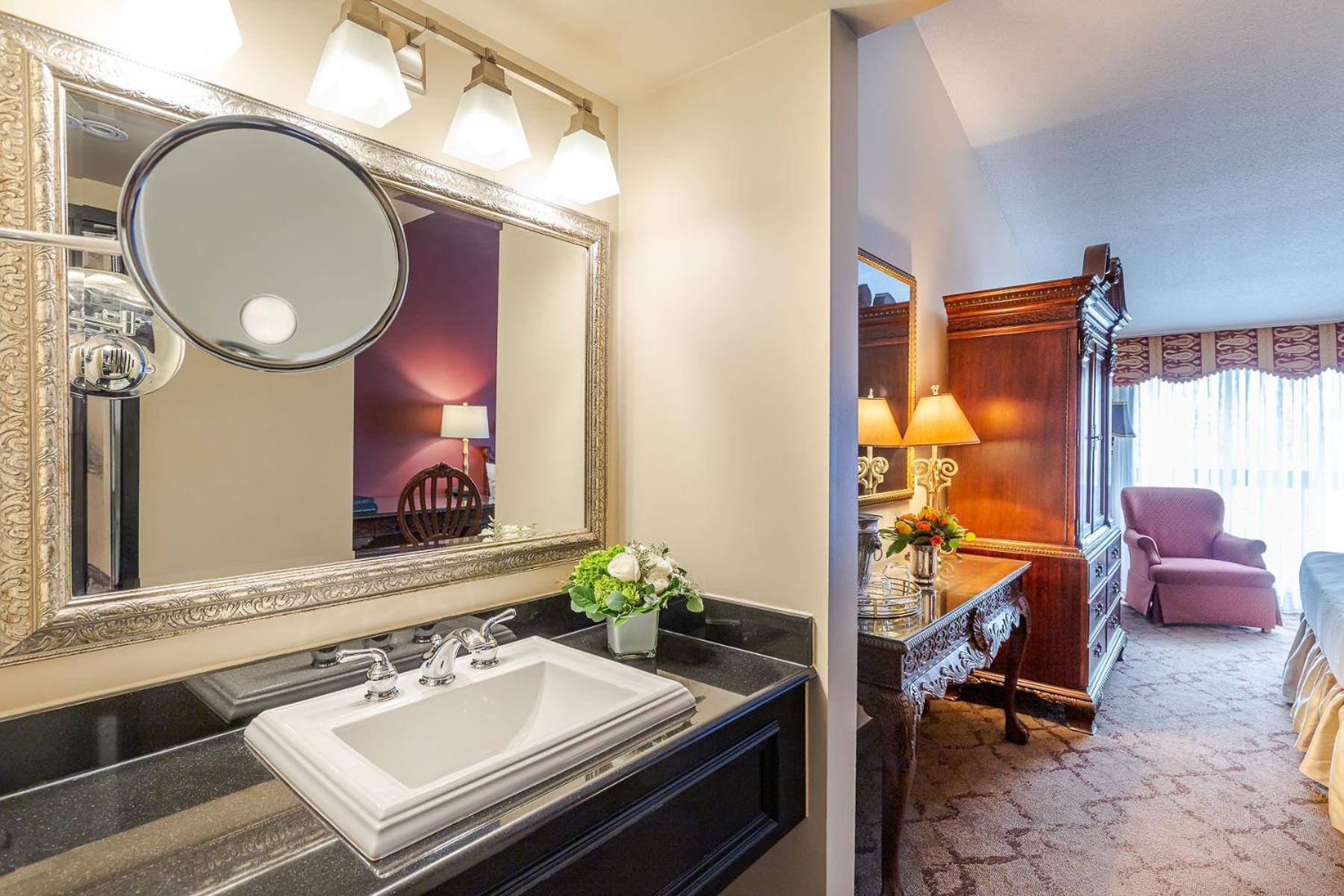 Old Stone Inn Boutique Hotel Niagara Bagian luar foto